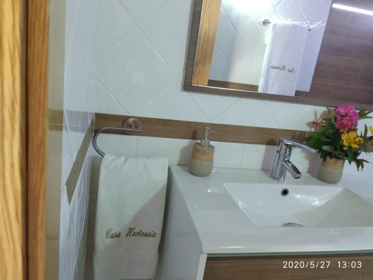 Casa Hortensia Salas  Luaran gambar